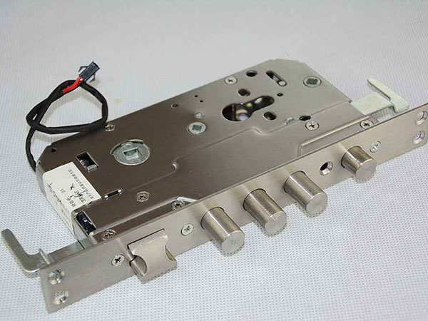 阿拉山口24小时上门开锁公司