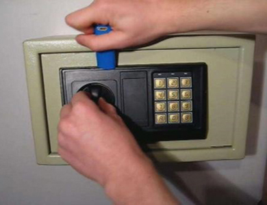 阿拉山口24小时上门开锁公司